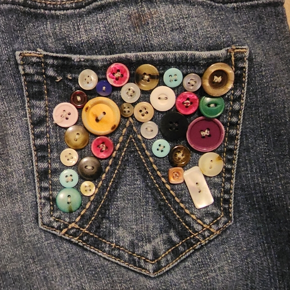 Y2K dELiA*s 'Bailey' Fit Embelished Pockets Bootcut Jeans, Sz: 7 - Picture 4 of 13